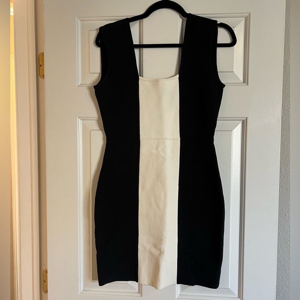 bcbgmaxazria bandage dress black and white
